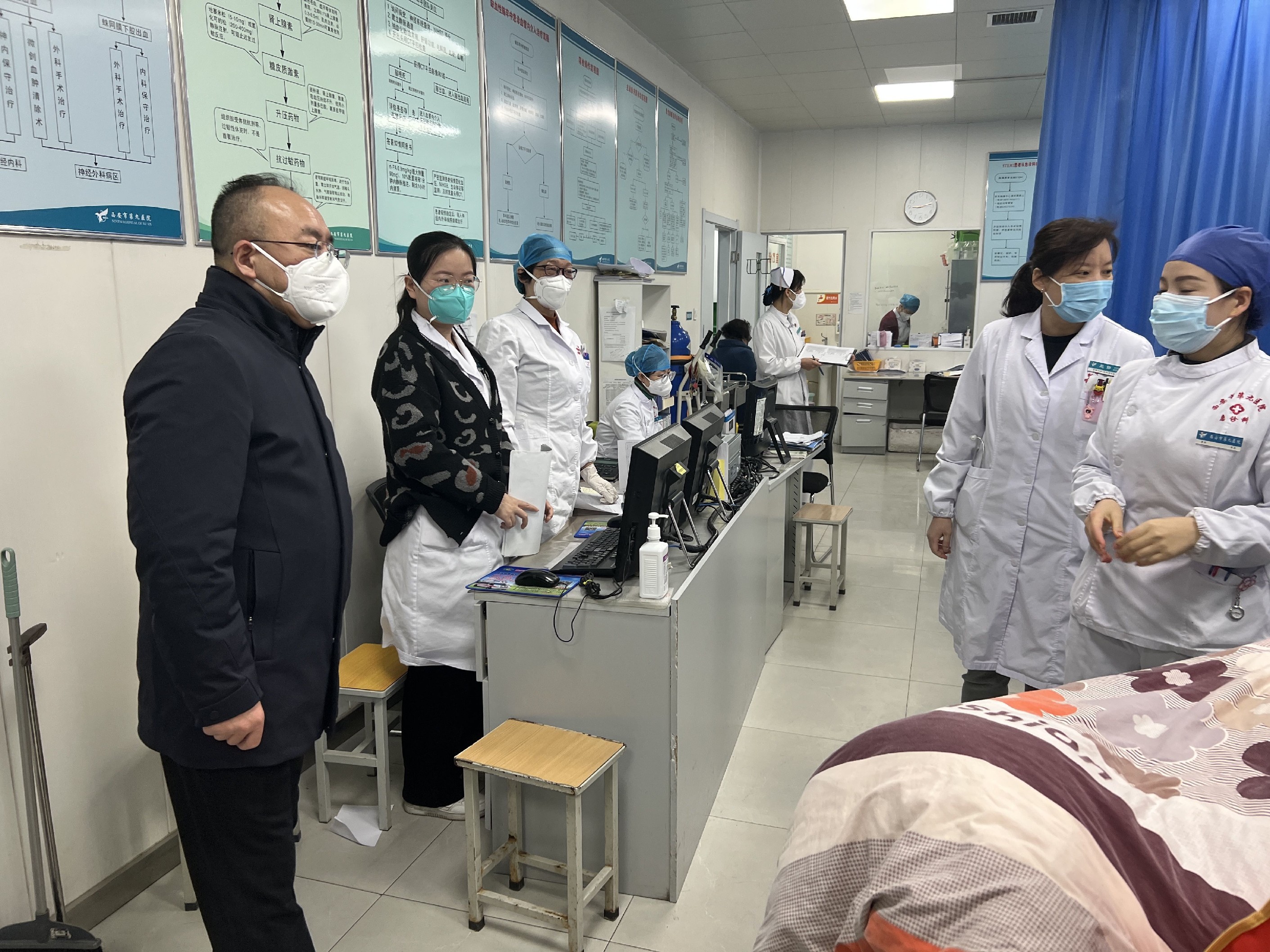 新春慰问心系一线 笃行不怠共创未来——市九院春节期间医疗安全质量检查 新春慰问心系一线 笃行不怠共创未来——市九院春节期间医疗安全质量检查