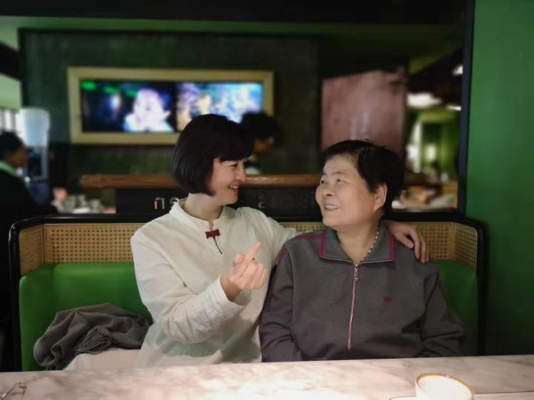 武汉故事——姐,帮我瞒着咱妈! 武汉故事——姐,帮我瞒着咱妈!