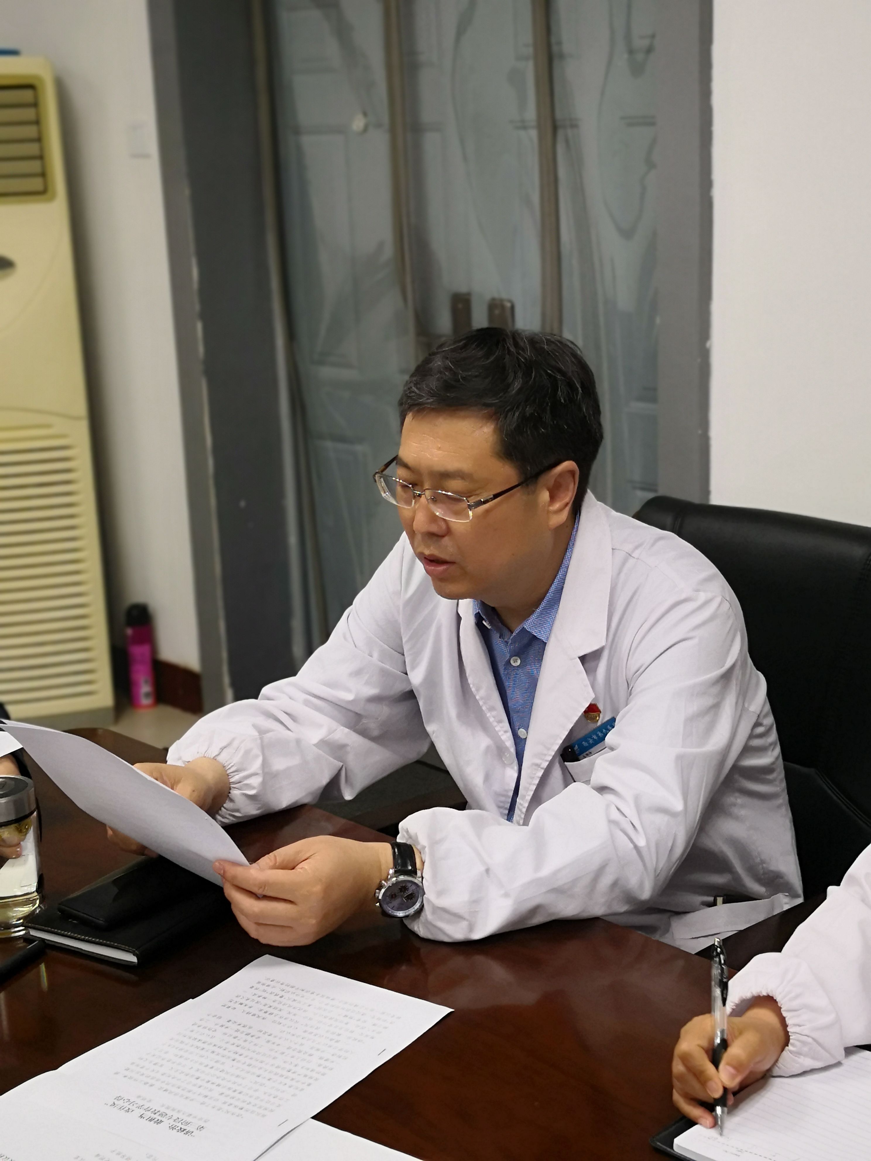 西安市第九医院召开“讲政治、敢担当、改作风”专题教育第三专题集中学习研讨会 西安市第九医院召开“讲政治、敢担当、改作风”专题教育第三专题集中学习研讨会