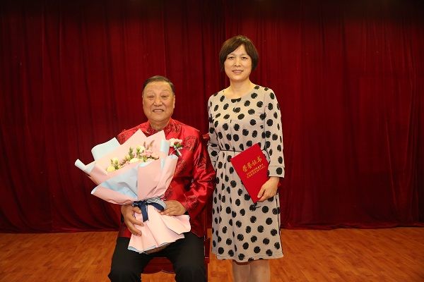 师承名医大家，传承中医药文化
