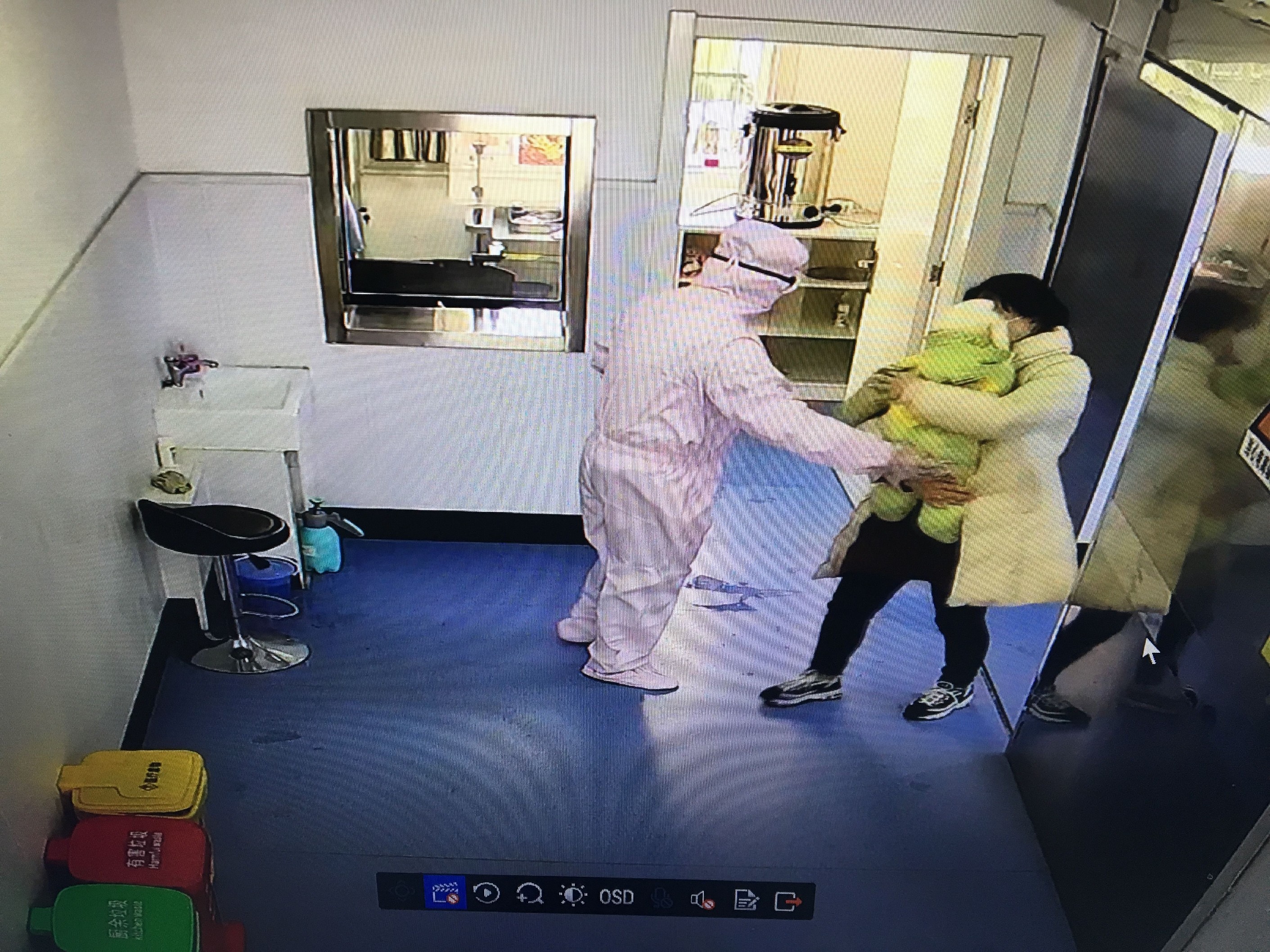 抗击疫情,我们共同努力——CT/磁共振室工作纪实 抗击疫情,我们共同努力——CT/磁共振室工作纪实
