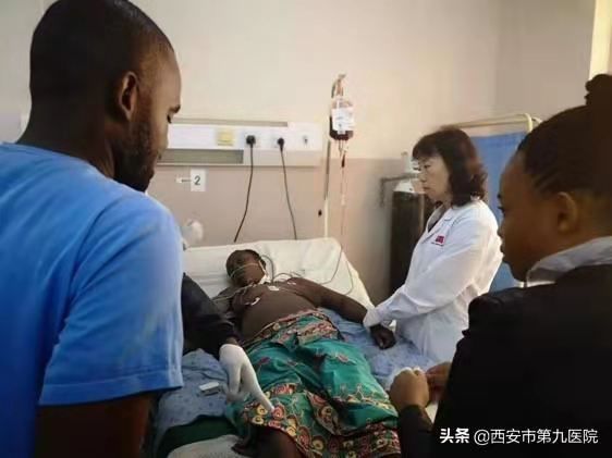 【医师节】百年华诞同筑梦 医者担当践初心 【医师节】百年华诞同筑梦 医者担当践初心
