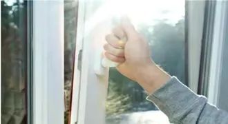 【健康科普】老年人如何平安过冬? 【健康科普】老年人如何平安过冬?