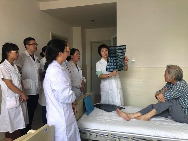 我院内分泌科王述进被评为“2018年度糖尿病教育先进个人” 我院内分泌科王述进被评为“2018年度糖尿病教育先进个人”