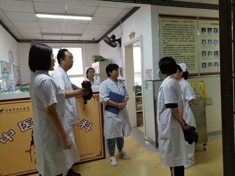 多科联合检查 助力生活垃圾分类在起始日顺利推进 多科联合检查 助力生活垃圾分类在起始日顺利推进