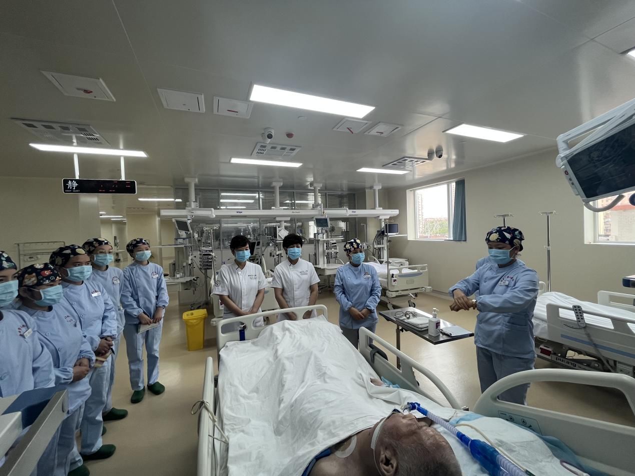 护理查房展风采 教学相长促提升 护理查房展风采 教学相长促提升