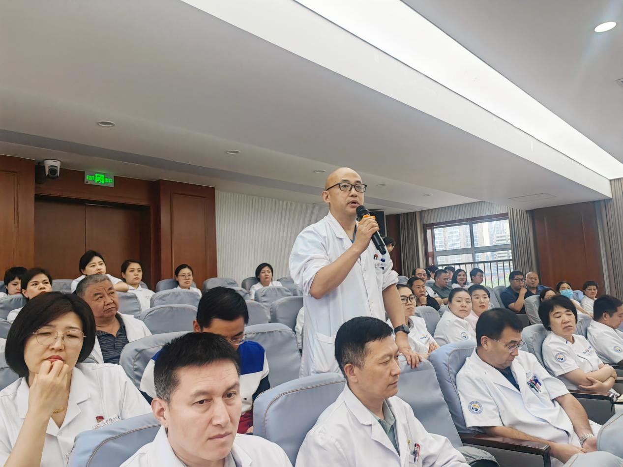 加强法律意识，提升服务效能