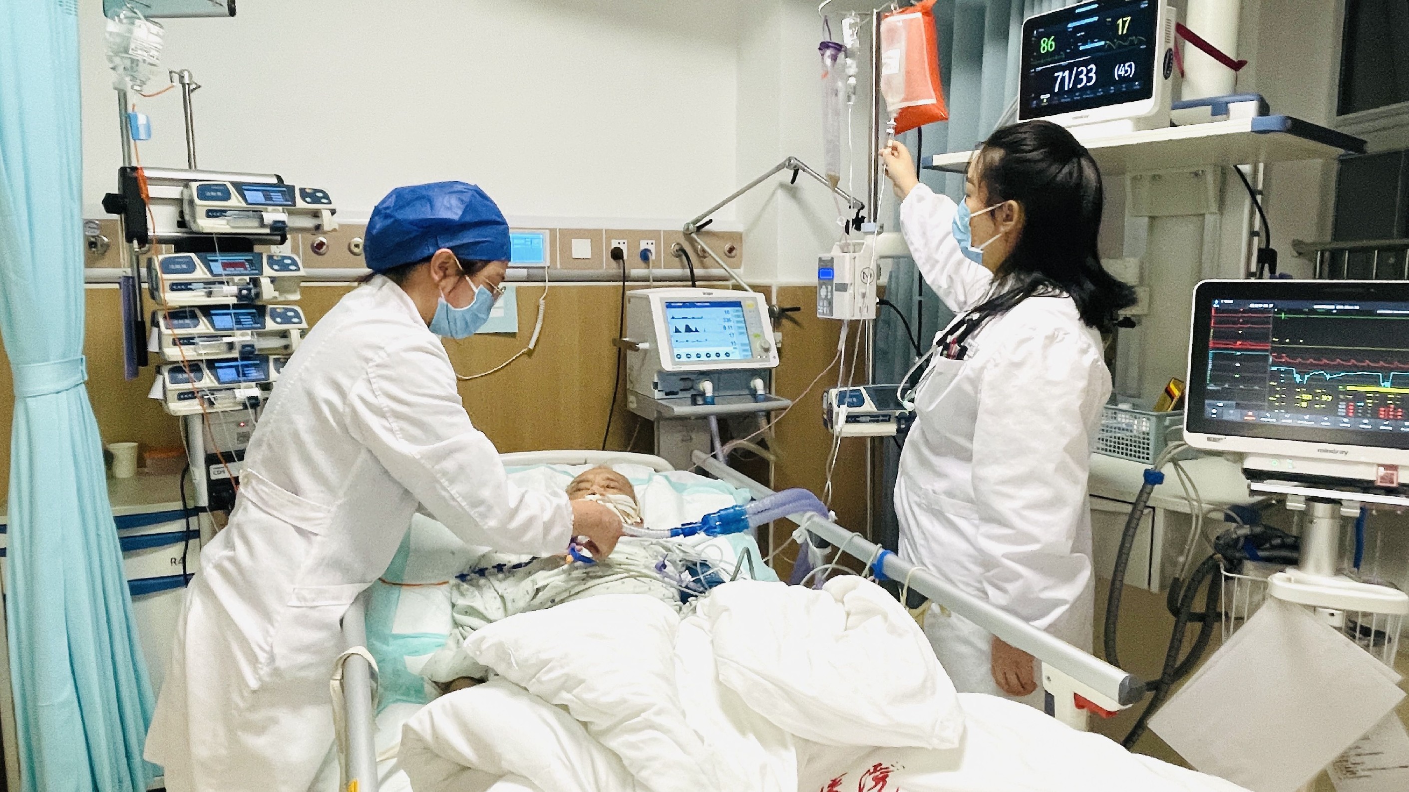 呼吸与危重症医学科,用心守护每一个生命! 呼吸与危重症医学科,用心守护每一个生命!
