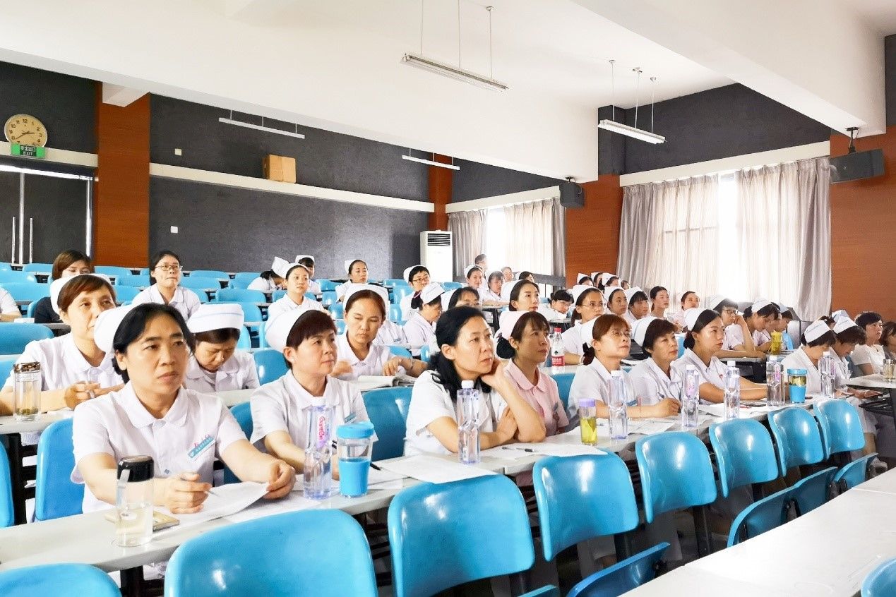 “护理讲课大比武 天使姐妹展风采” —市九院举办护理人员讲课比赛 “护理讲课大比武 天使姐妹展风采” —市九院举办护理人员讲课比赛