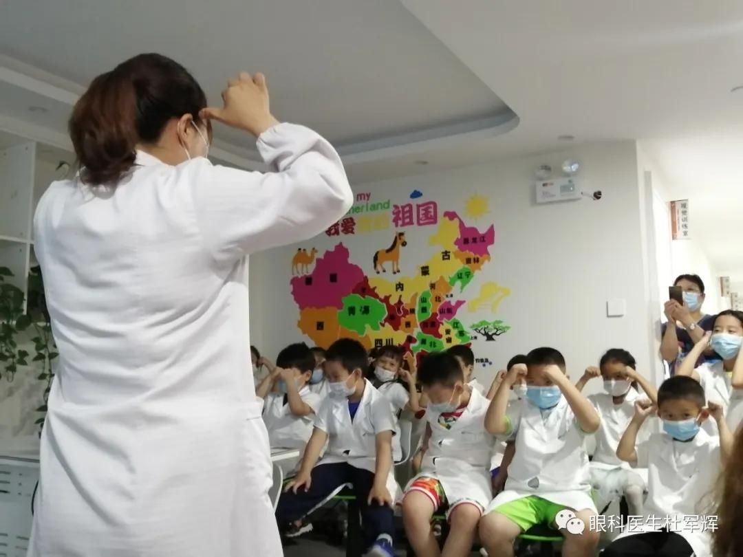 【迎十四运庆医师节】“小医生”和“小义工”活动! 【迎十四运庆医师节】“小医生”和“小义工”活动!