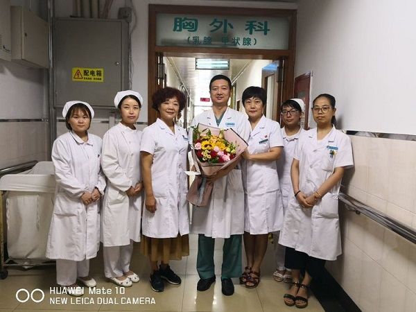 西安市第九医院用这样的方式度过首个“中国医师节”