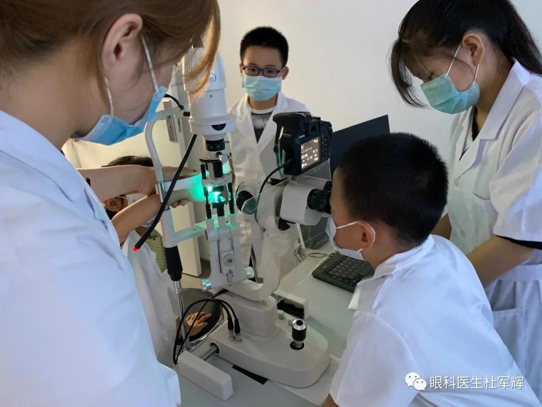 “小小眼科医生”活动招募“小义工”了！！!