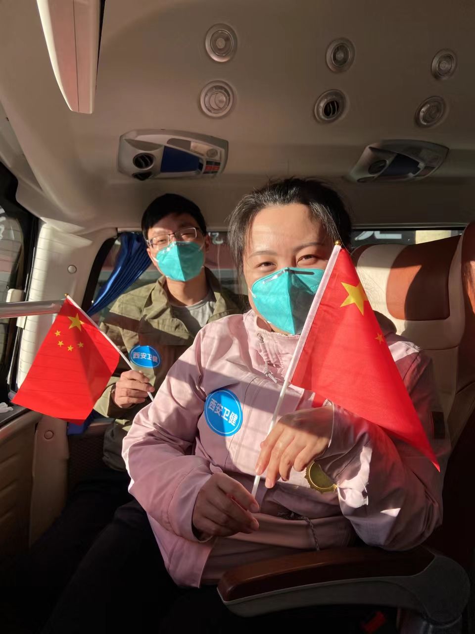 在阳光下——西安市第九医院驰援吉林抗疫纪实(四) 核酸采样八组 在阳光下——西安市第九医院驰援吉林抗疫纪实(四) 核酸采样八组