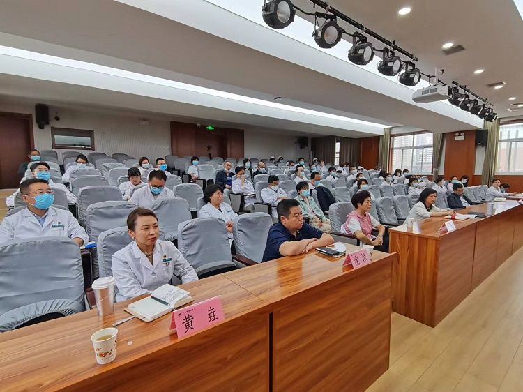 西安市第九医院邀请西安市政府研究室左东副主任进行市十四次党代会精神宣讲 西安市第九医院邀请西安市政府研究室左东副主任进行市十四次党代会精神宣讲
